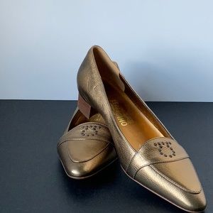 Bronze-gold Salvatore Ferragamo low healed shoe.  New, no scuffs.